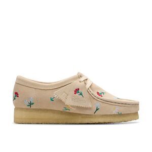 Clarks Womens Wallabee Beige Shoes (NWT)